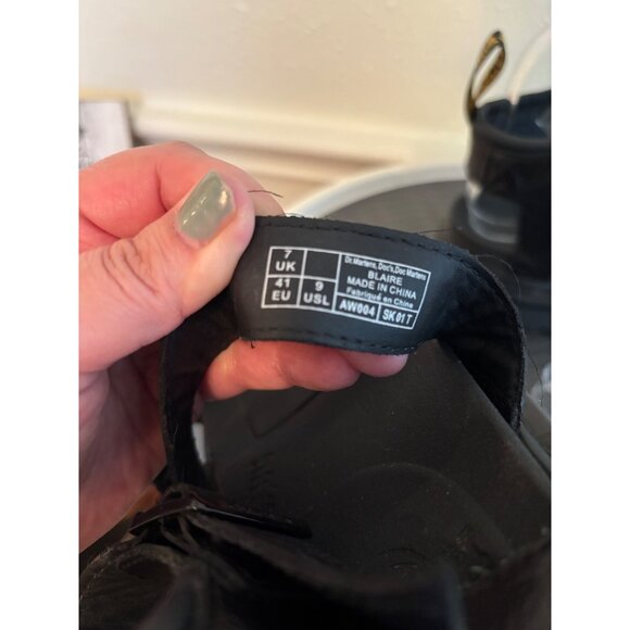 Dr. Martens Blaire Fisherman Sandals Black Hydro Leather Adjustable Ankl… - Picture 11 of 15